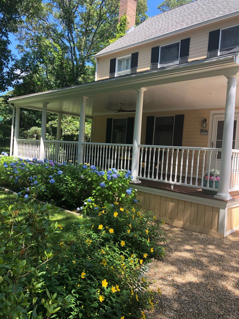Front exterior 