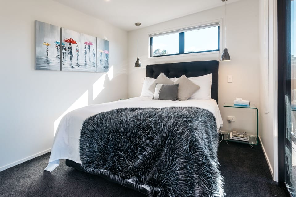 House, 1 Bedroom | 1 bedroom, premium bedding, soundproofing, iron/ironing board