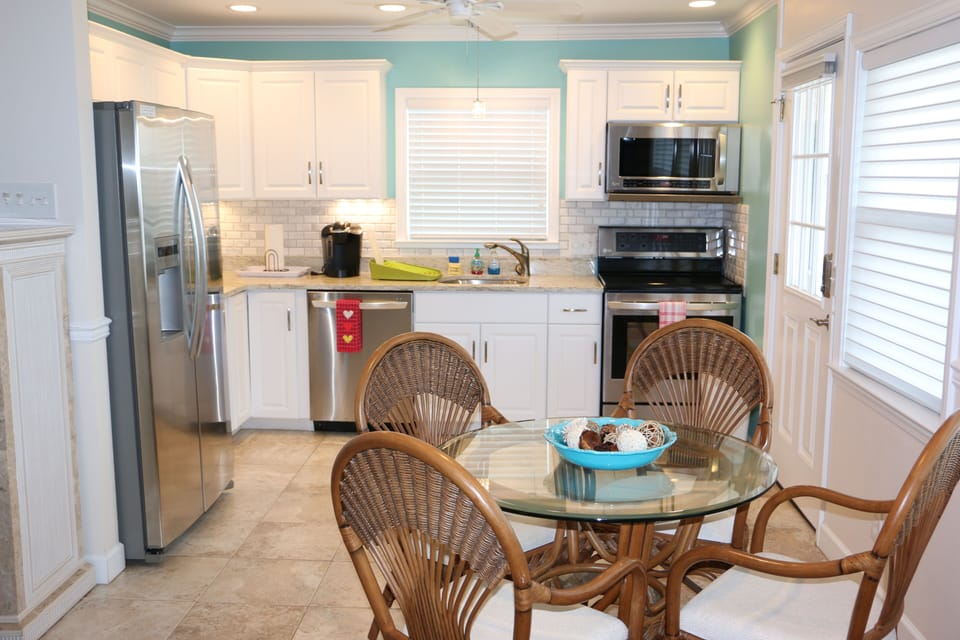 Kitchen and kitchenette area