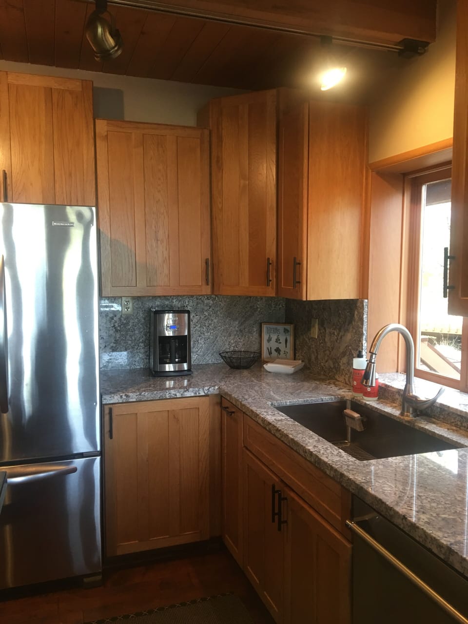 Bright updated kitchen. 