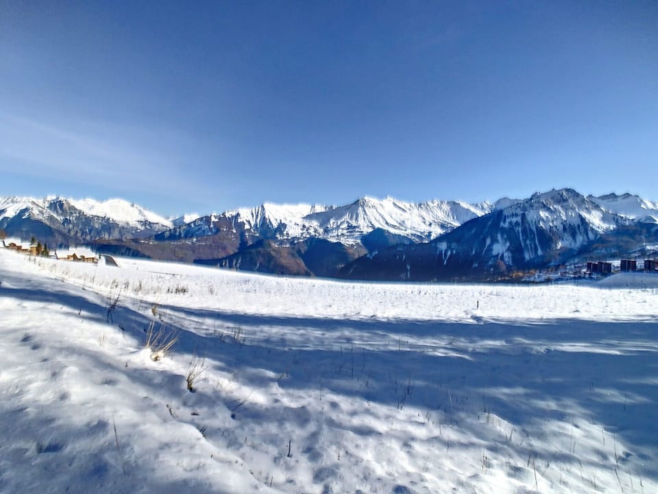 Snow and ski sports