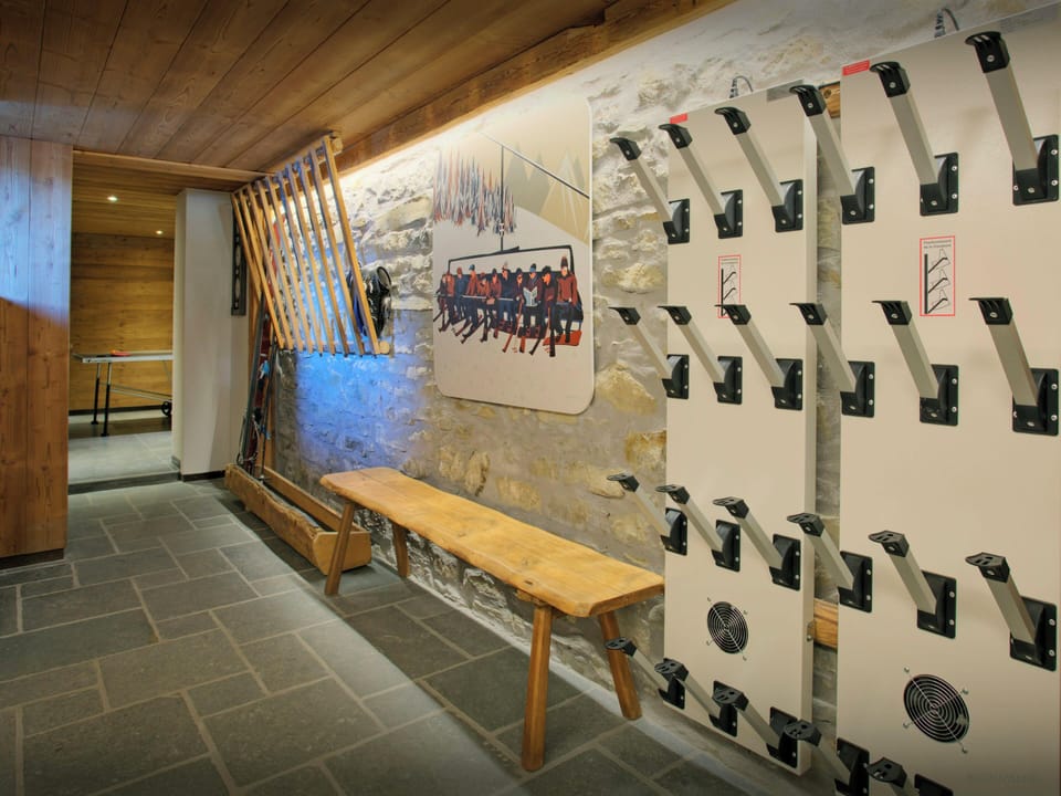 Ski store