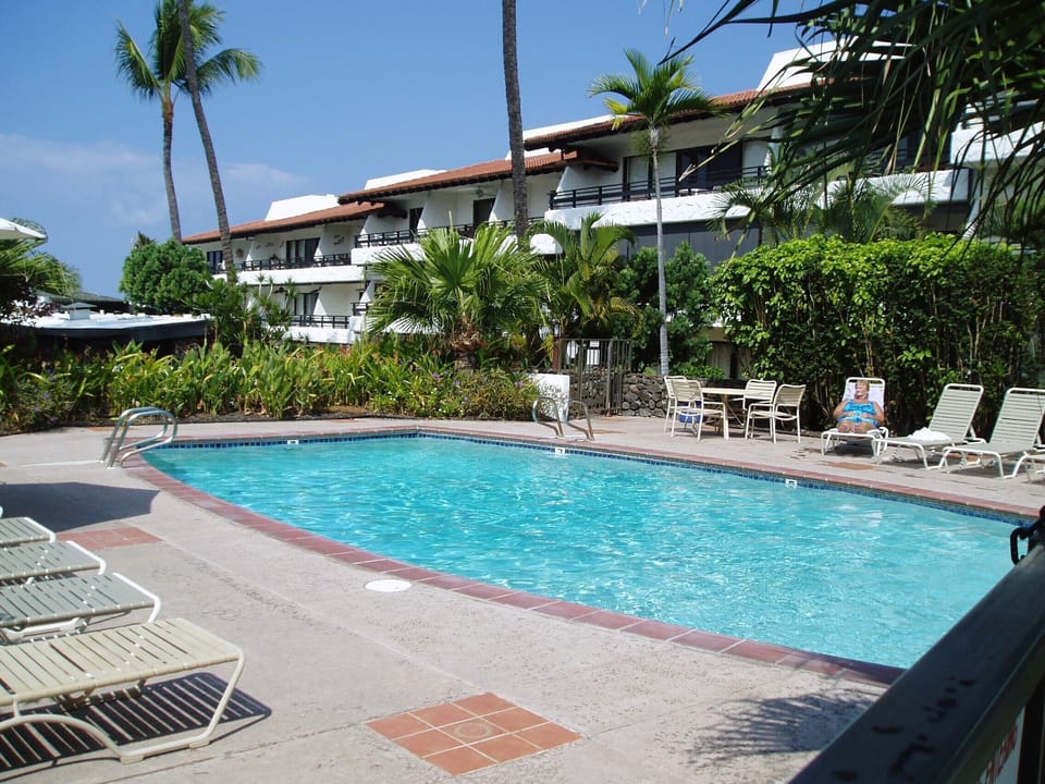 Garden pool just a few steps from the lanai