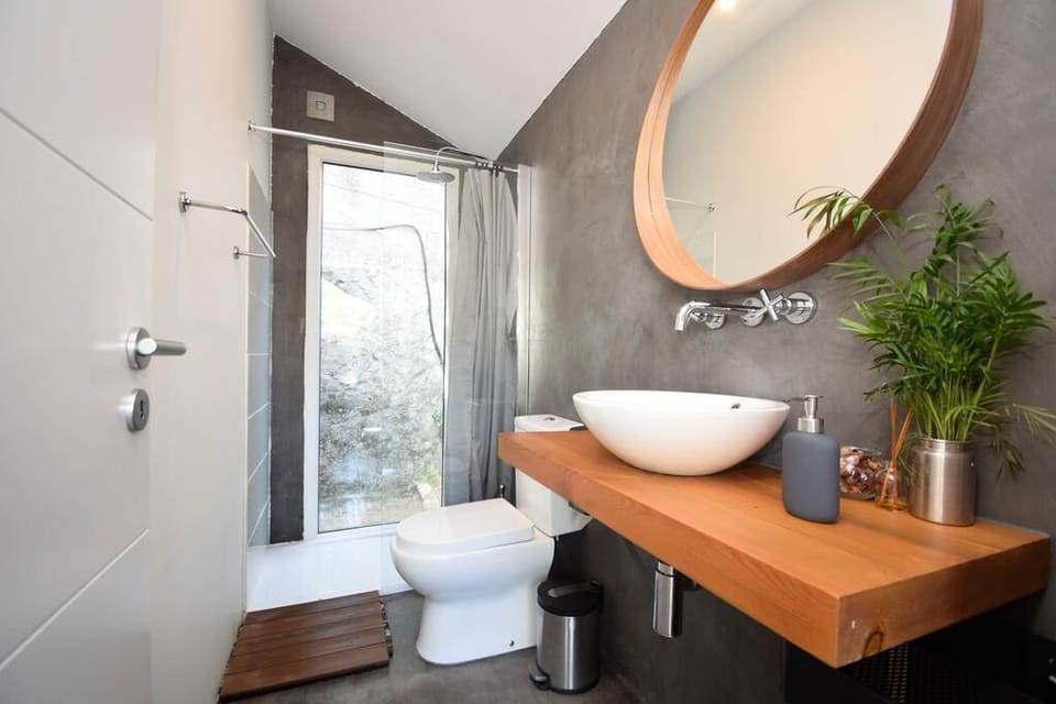 Village Cascais Guest House Bed and Breakfast in Cascais