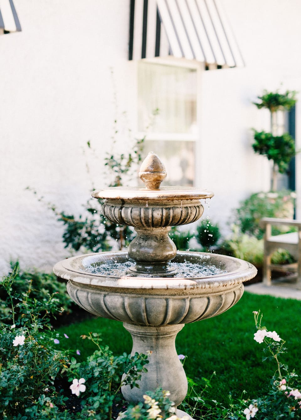 Steps away from quaint shops, terrific restaurants!