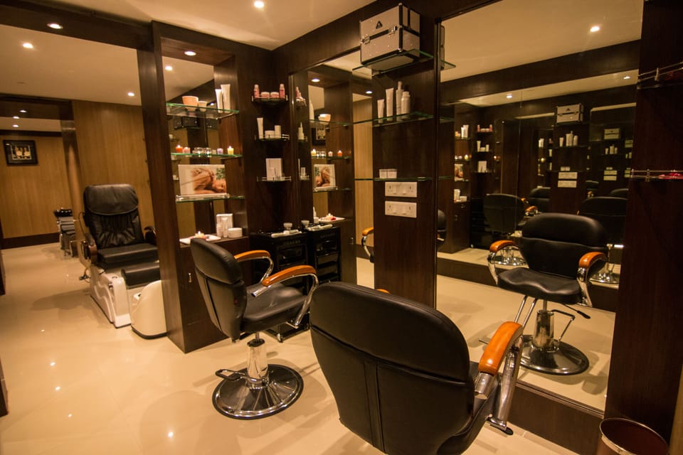 Hair salon