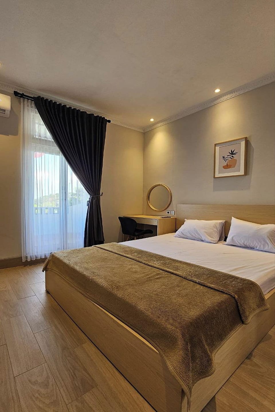 Deluxe Room | Premium bedding, desk, free WiFi