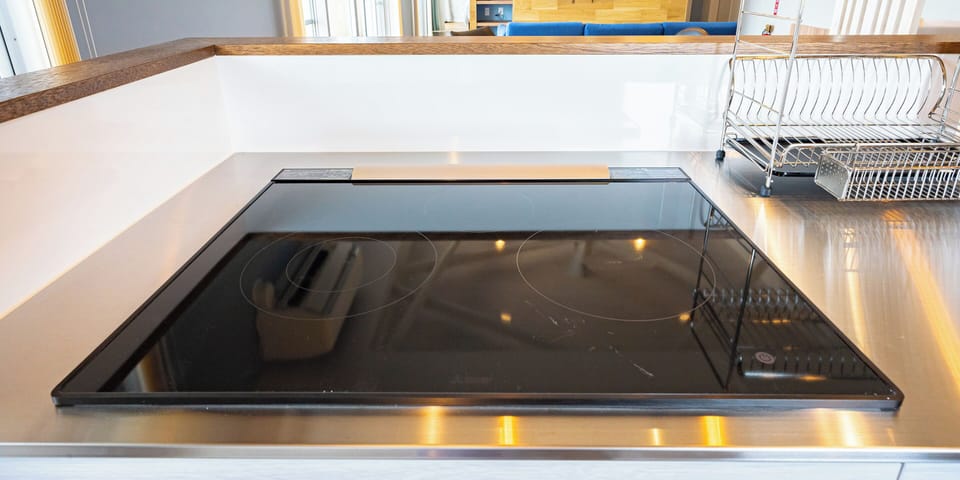 Shared fridge, microwave