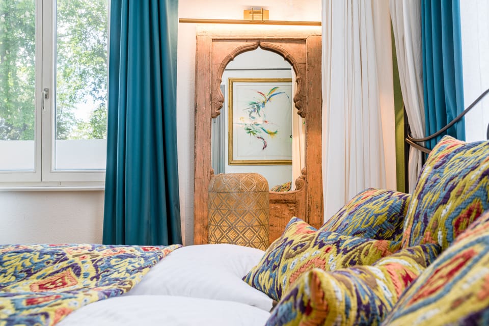 Double Room (Parkseite) | Hypo-allergenic bedding, minibar, individually decorated