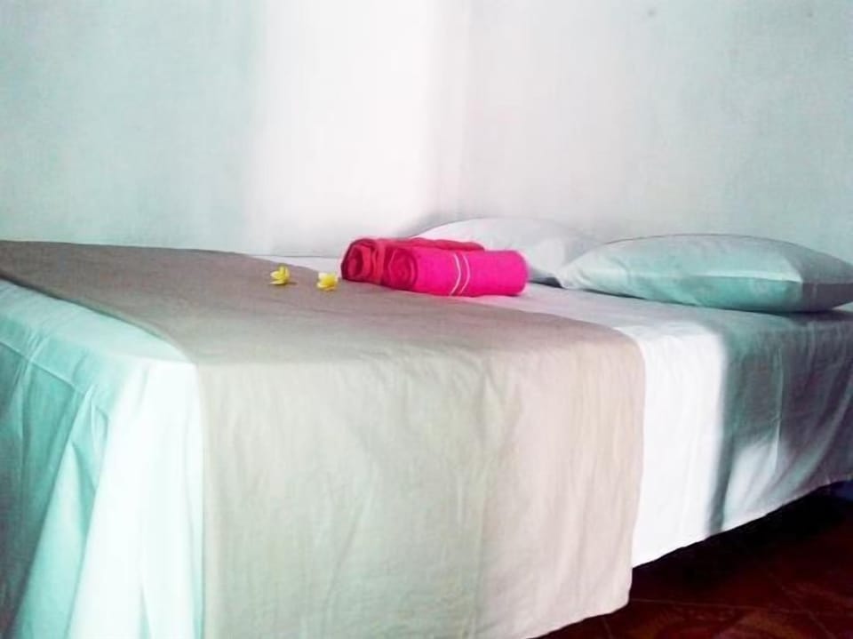 Standard Room (with Fan) | WiFi (free)