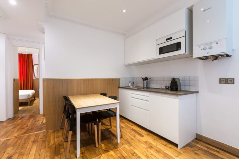 Family Apartment | Private kitchen | Electric kettle