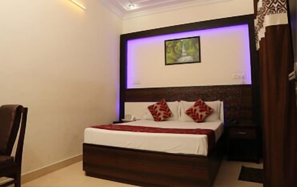 Standard Double Room | In-room safe, free WiFi