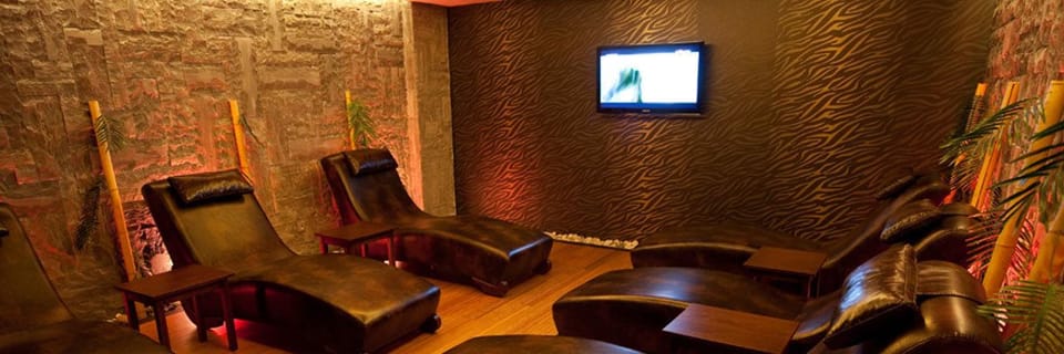 Hot stone massages, deep-tissue massages, massages