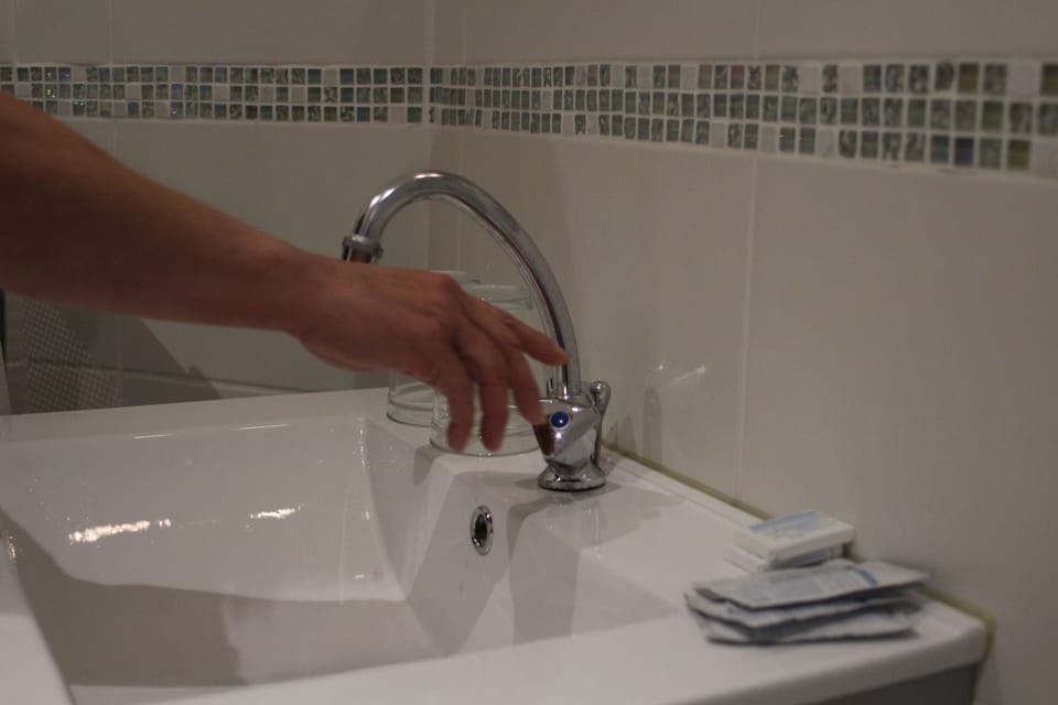 Double Room, Mountain View | Bathroom sink