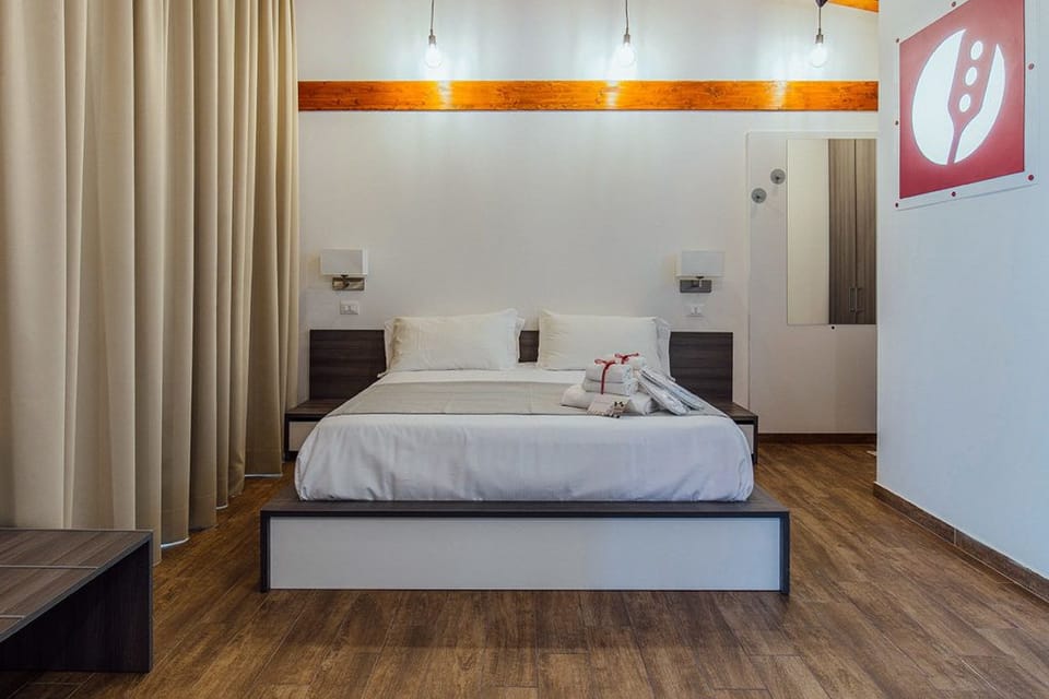 Minibar, in-room safe, desk, soundproofing