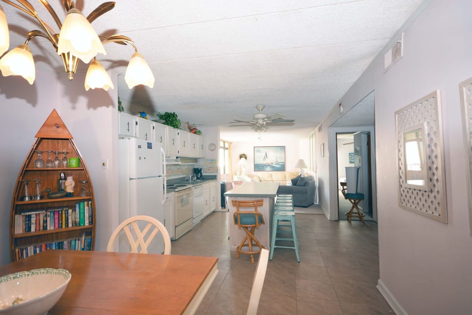 DINING-AREA
