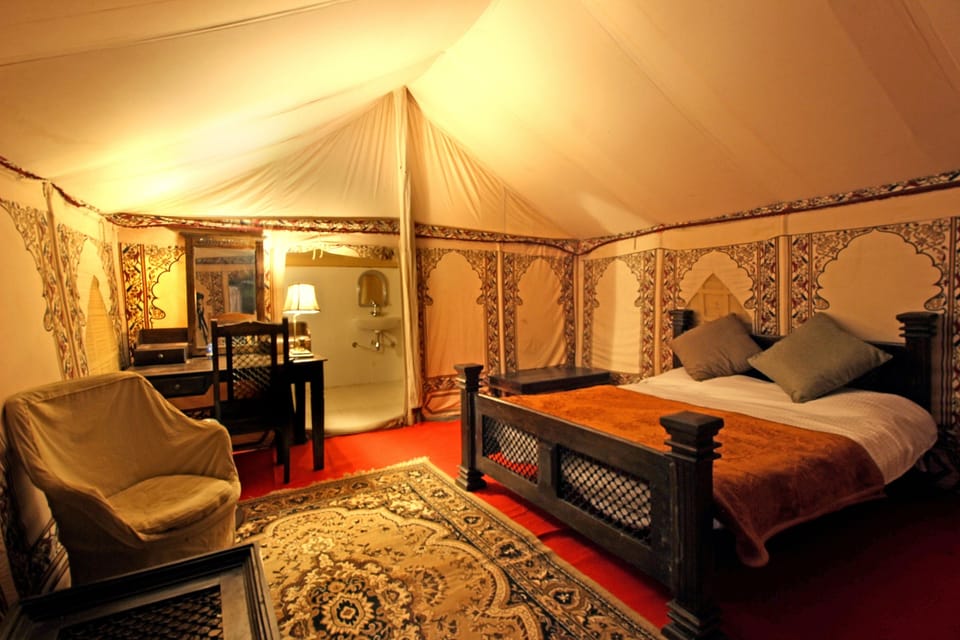 Luxury Tent, 1 King Bed, Non Smoking | Premium bedding, in-room safe, desk, rollaway beds (surcharge)