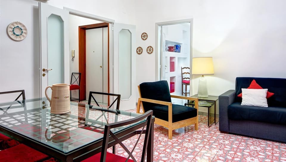 Apartment, 2 Bedrooms | Living room | Flat-screen TV