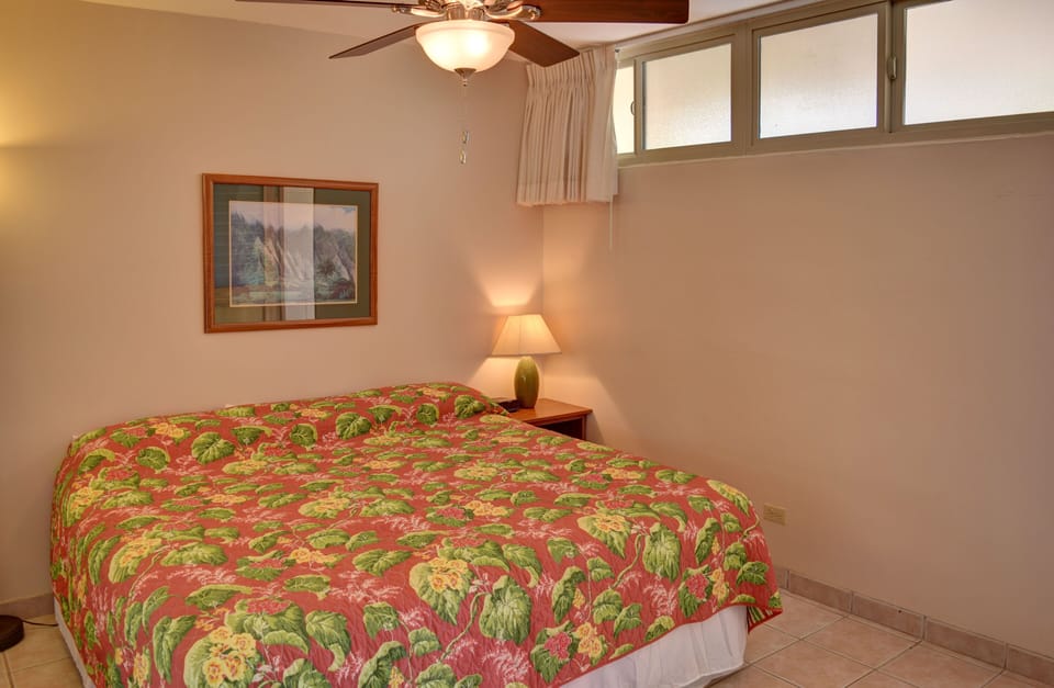 Bedroom with King size bed