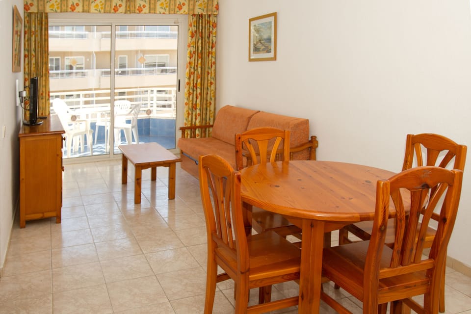 Zahara Apartments Apartment hotel in Salou