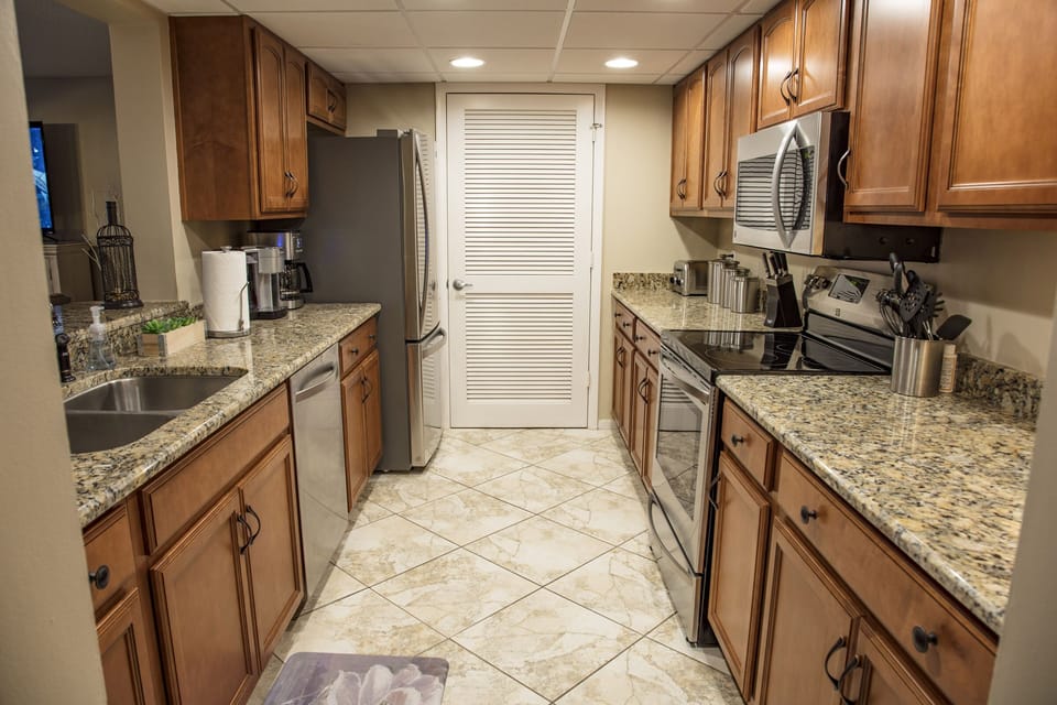 Kitchen with all new SS appliances, Keurig and  coffee maker!