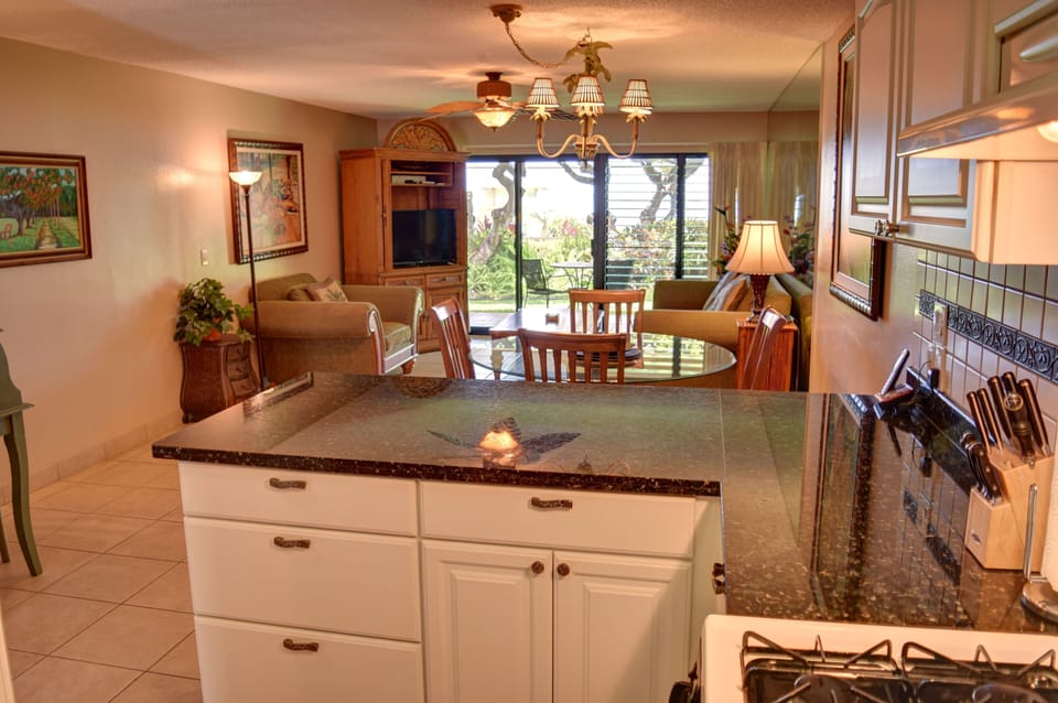 Kitchen with bar area seating
