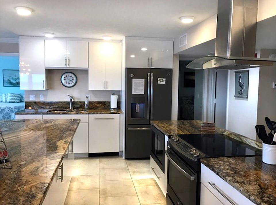 New appliances. Everything you will need...and probably more!