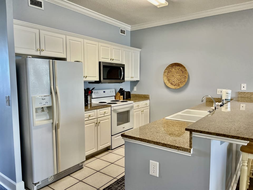 Stocked kitchen! We have a standard coffee maker AND a Keurig!