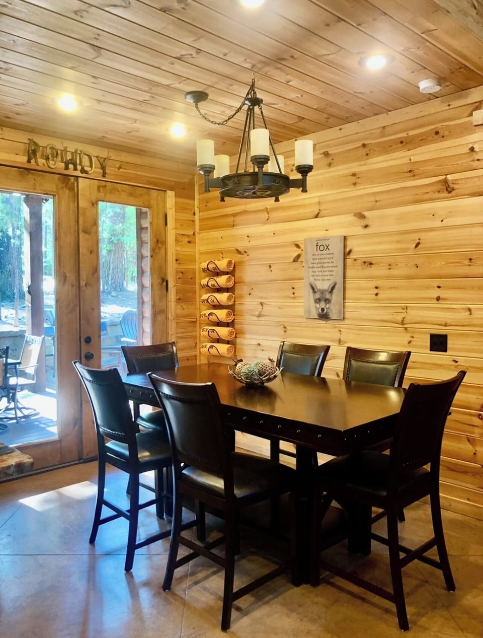Dining area 