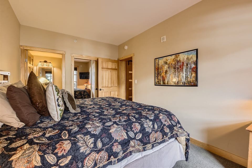 PP311 Master Bedroom