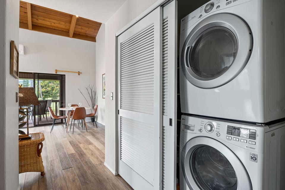 Pack light - in-unit washer & dryer