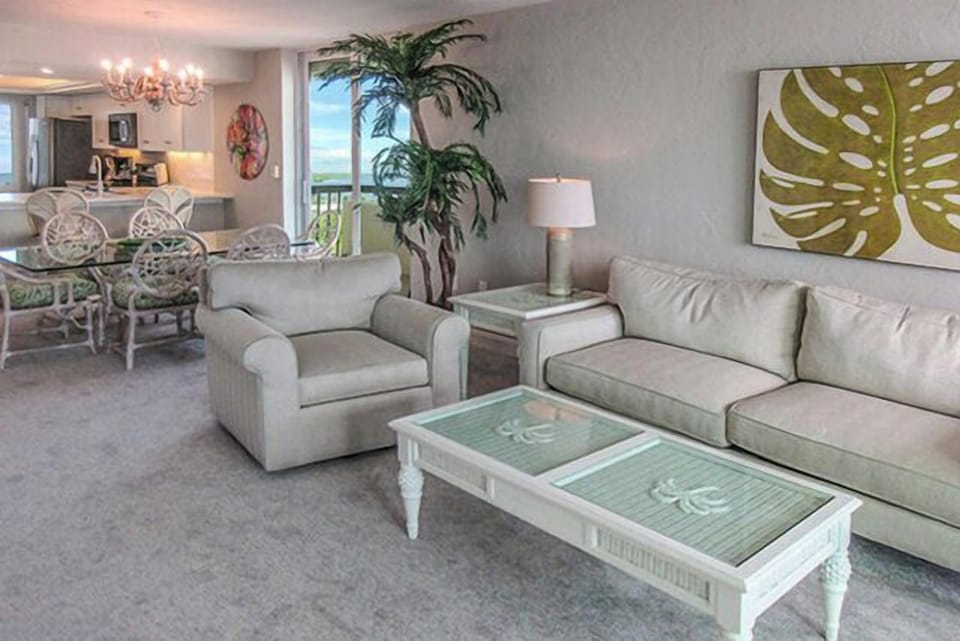 Beautifully furnished, Islands End 801 is the perfect getaway spot for your family