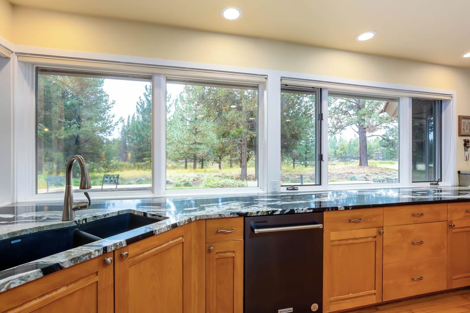 Kitchen - Main Level