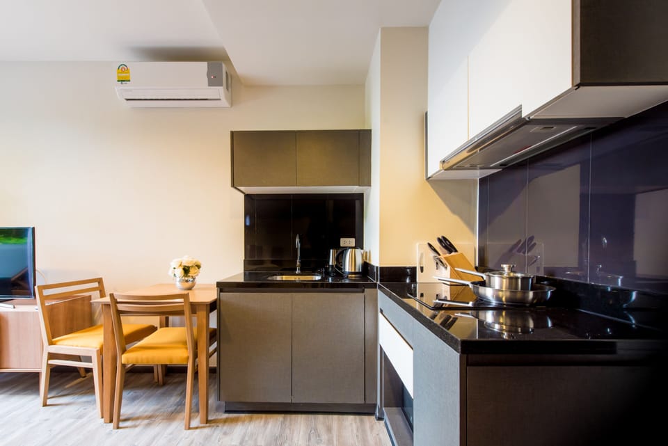 Private kitchenette
