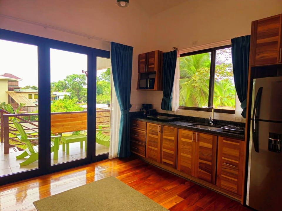 Comfort Studio Suite | Free WiFi, bed sheets