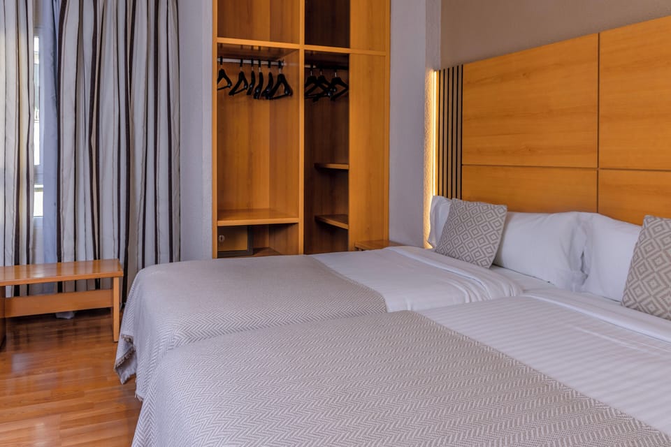 In-room safe, desk, free WiFi, bed sheets