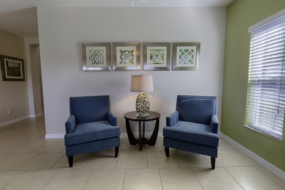 08_Seats_0821.jpg