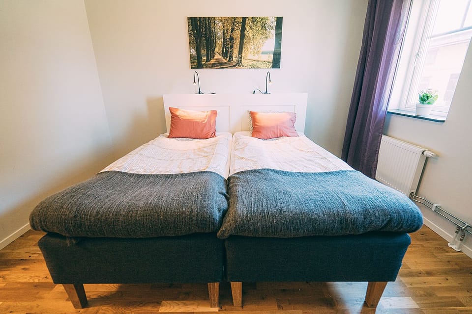 Classic Double or Twin Room, 2 Twin Beds, Ensuite | Desk, blackout drapes, soundproofing, cribs (surcharge)