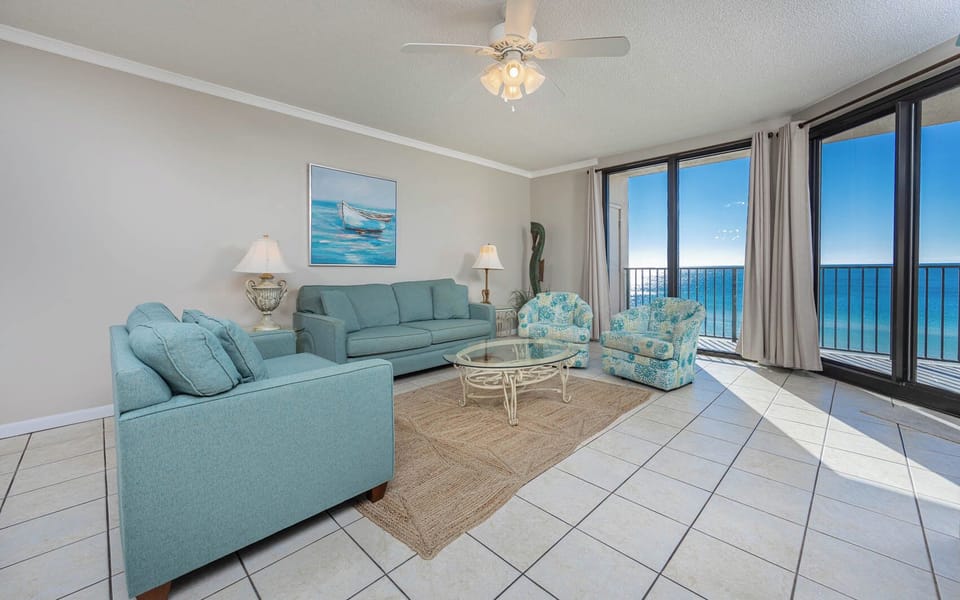 Phoenix X 807, Orange Beach, Alabama, beach front, 3 bedroom condominium on the 8th floor