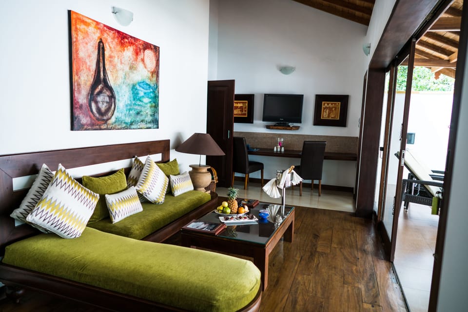 Deluxe Suite (With Plunge pool) | Living area | LCD TV