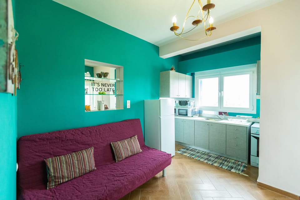 Family Apartment, Sea View | Private kitchen | Fridge, coffee/tea maker, electric kettle