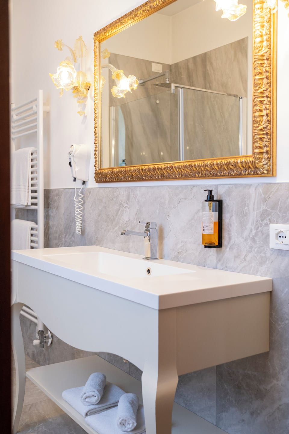 Free toiletries, hair dryer, bidet, towels
