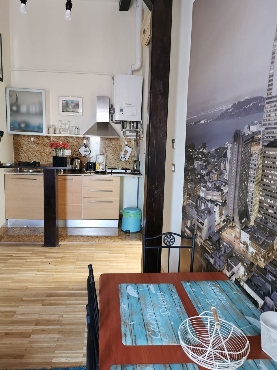 Apartment, 1 Bedroom, Kitchen | Premium bedding, down comforters, pillowtop beds, in-room safe