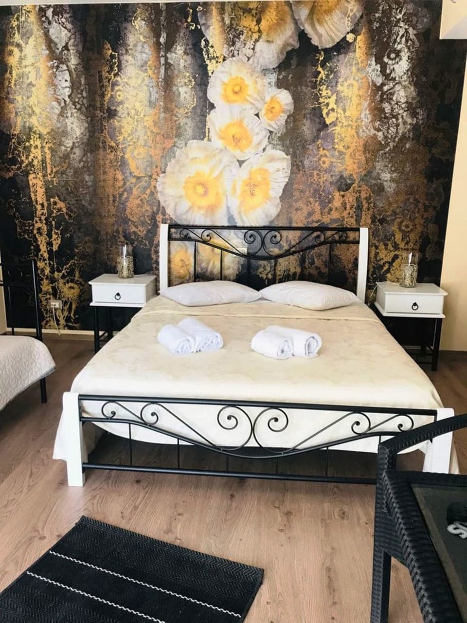 Studio, Kitchen, Garden View | Premium bedding, down comforters, pillowtop beds, in-room safe