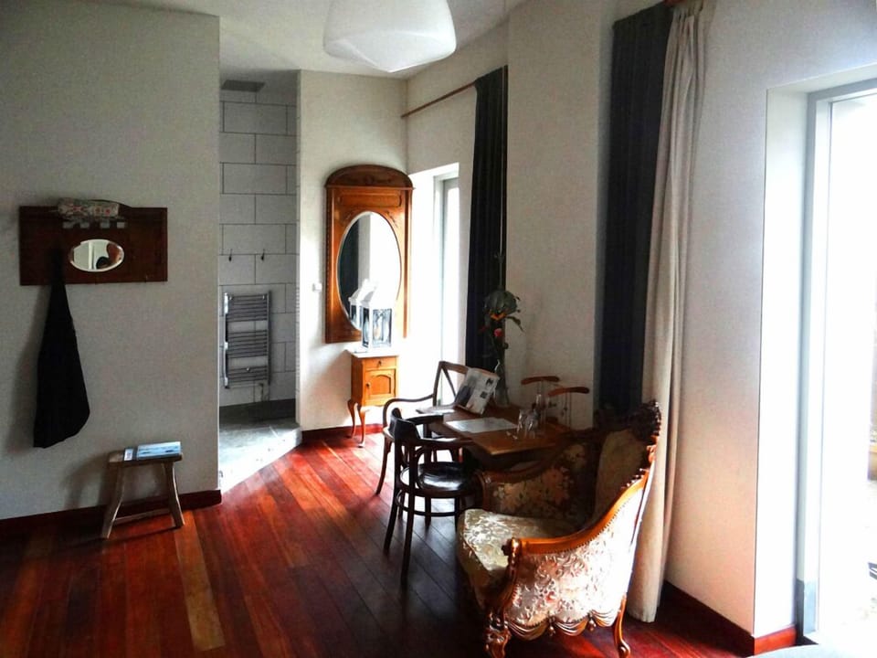 Double Room (2) | Desk, iron/ironing board, free cribs/infant beds, free WiFi