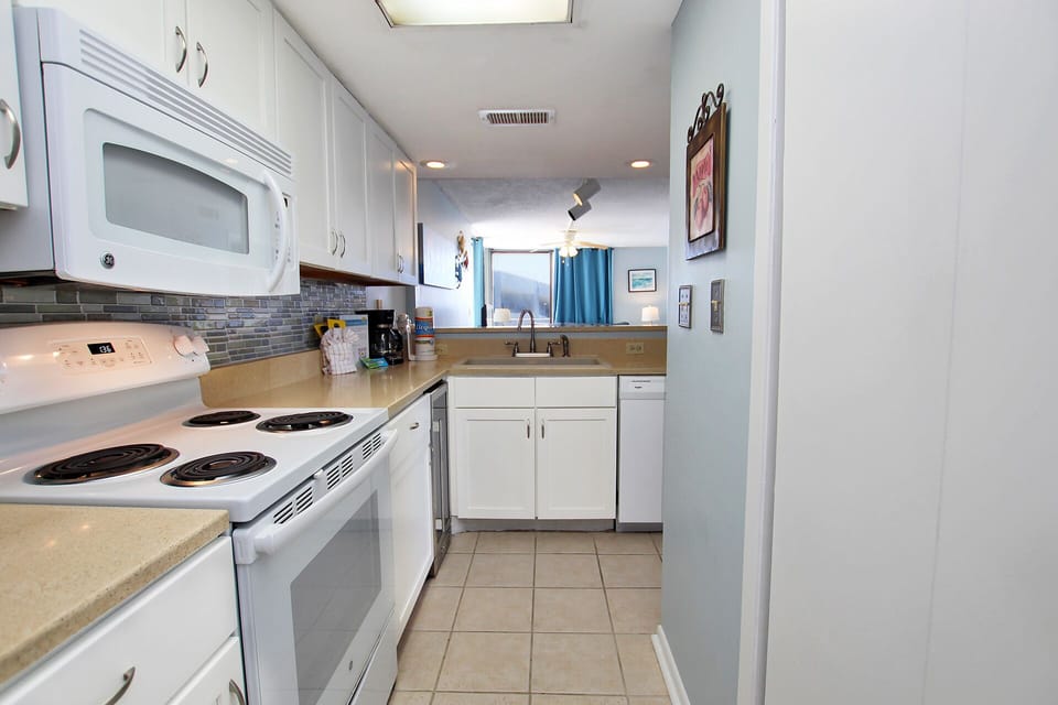 3 - Kitchen (3)