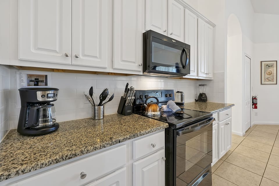 03_High_End_Kitchen_0224.jpg