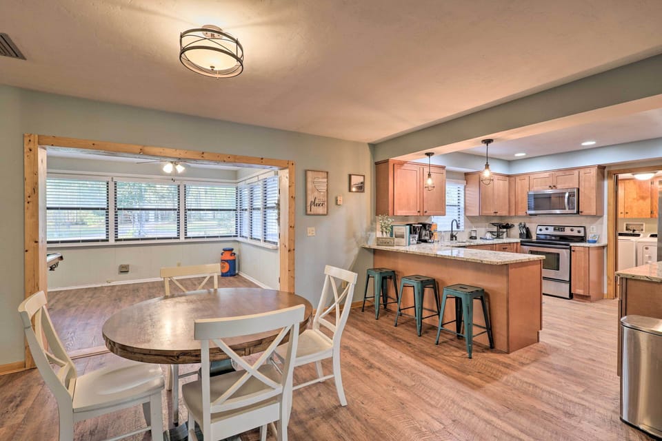 Kitchen Table | 1st Floor