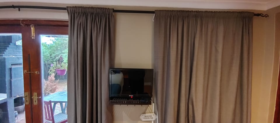 Happy Home Imhoffs Gift Bed and Breakfast in Cape Town