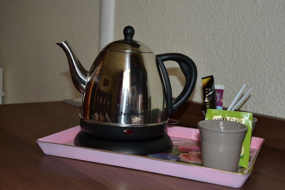 Chambre Standard Double | Coffee and/or coffee maker